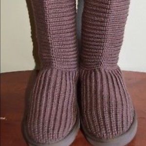 Burgundy knit uggs